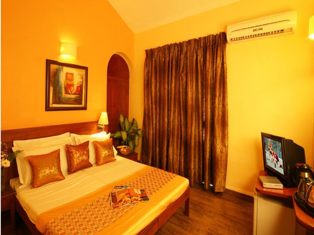 Lambana Resort Calangute Room photo